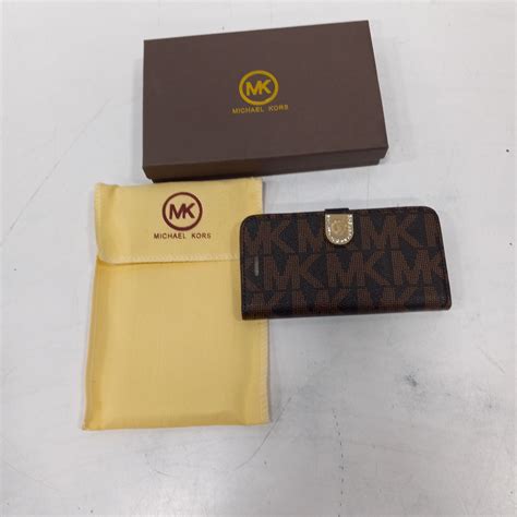 Michael Kors Cell Phone Cases & Covers for iPhone 4s